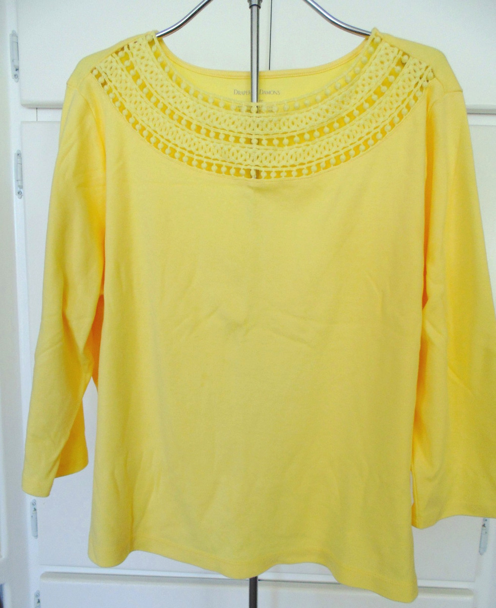 New Drapers Damons Womens L Yellow Top Crochet Scoop Neck 3/4 Sleeve Pullover